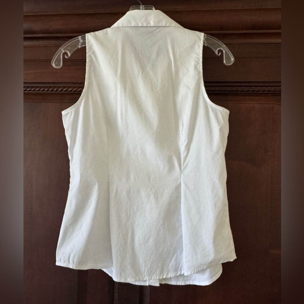 Ann Taylor sleeveless button-down Shirt - Picture 7 of 10
